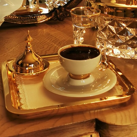 Zadegan Kahve Keyifliği Takımı Altın Kaplama (6 parça) Zadegan Kahve Keyifliği Takımı Altın Kaplama (6 parça)